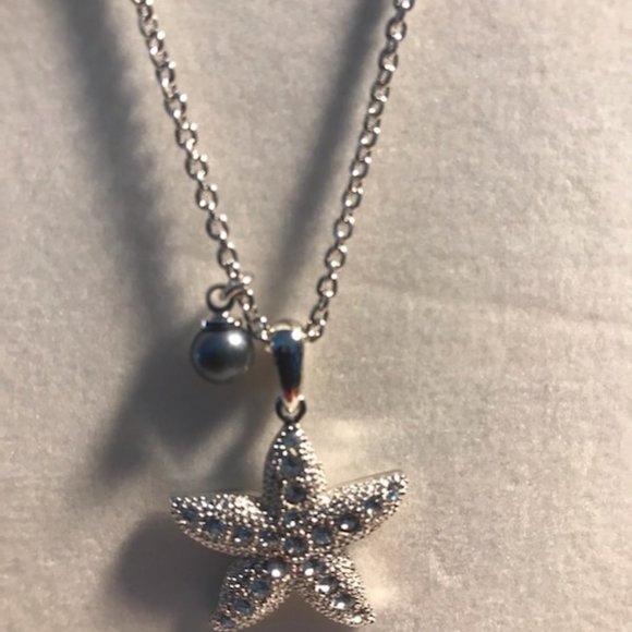 Vantel Pearls Necklaces - Picture 10 of 16